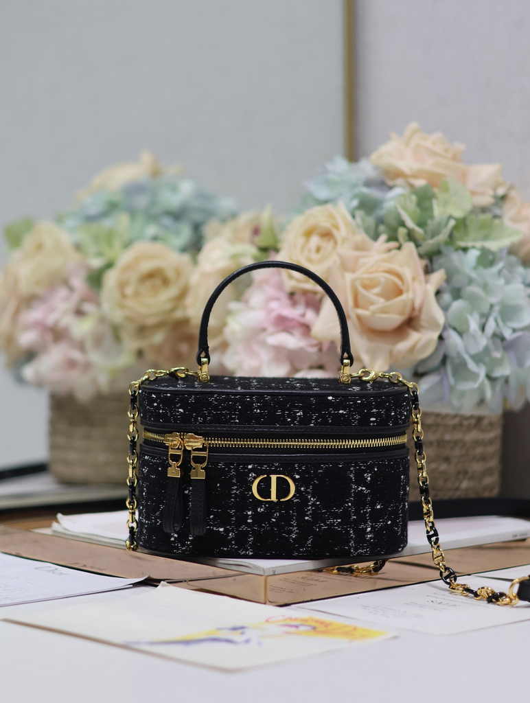 Dior 30 Montaigne Mini Vanity Case S2332 Black Dior Oblique Jacquard