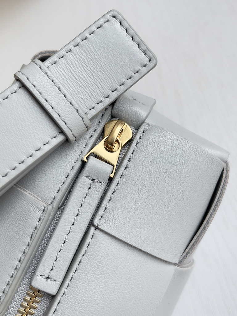 Bottega Veneta Small Brick Cassette 729166 Lambskin Gray