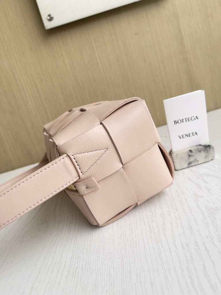 Bottega Veneta Small Brick Cassette 729166 Lambskin Light Pink