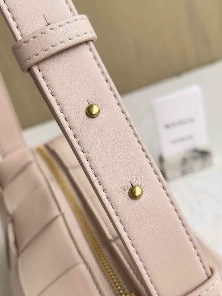 Bottega Veneta Small Brick Cassette 729166 Lambskin Light Pink
