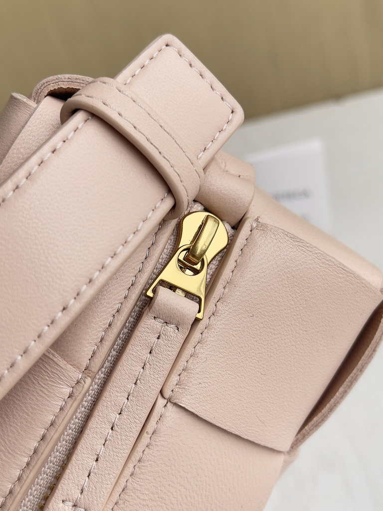 Bottega Veneta Small Brick Cassette 729166 Lambskin Light Pink