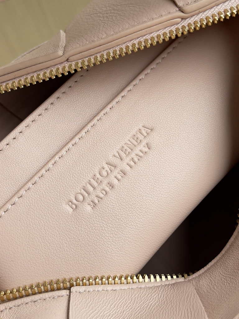 Bottega Veneta Small Brick Cassette 729166 Lambskin Light Pink