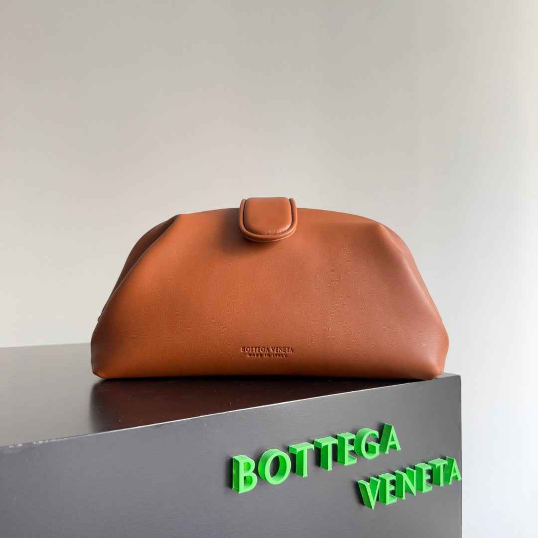 Bottega Veneta Teen Lauren 1980 With Chain 785807 Brown