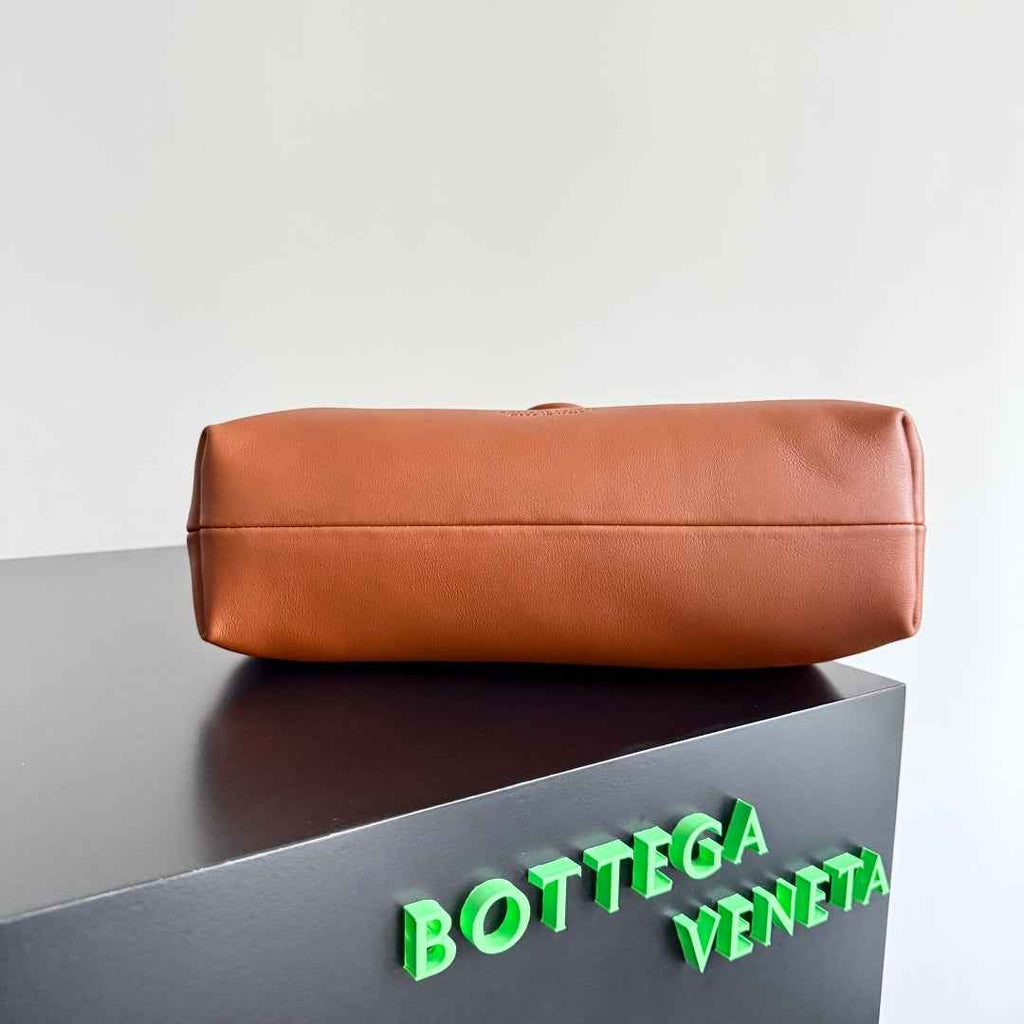 Bottega Veneta Teen Lauren 1980 With Chain 785807 Brown