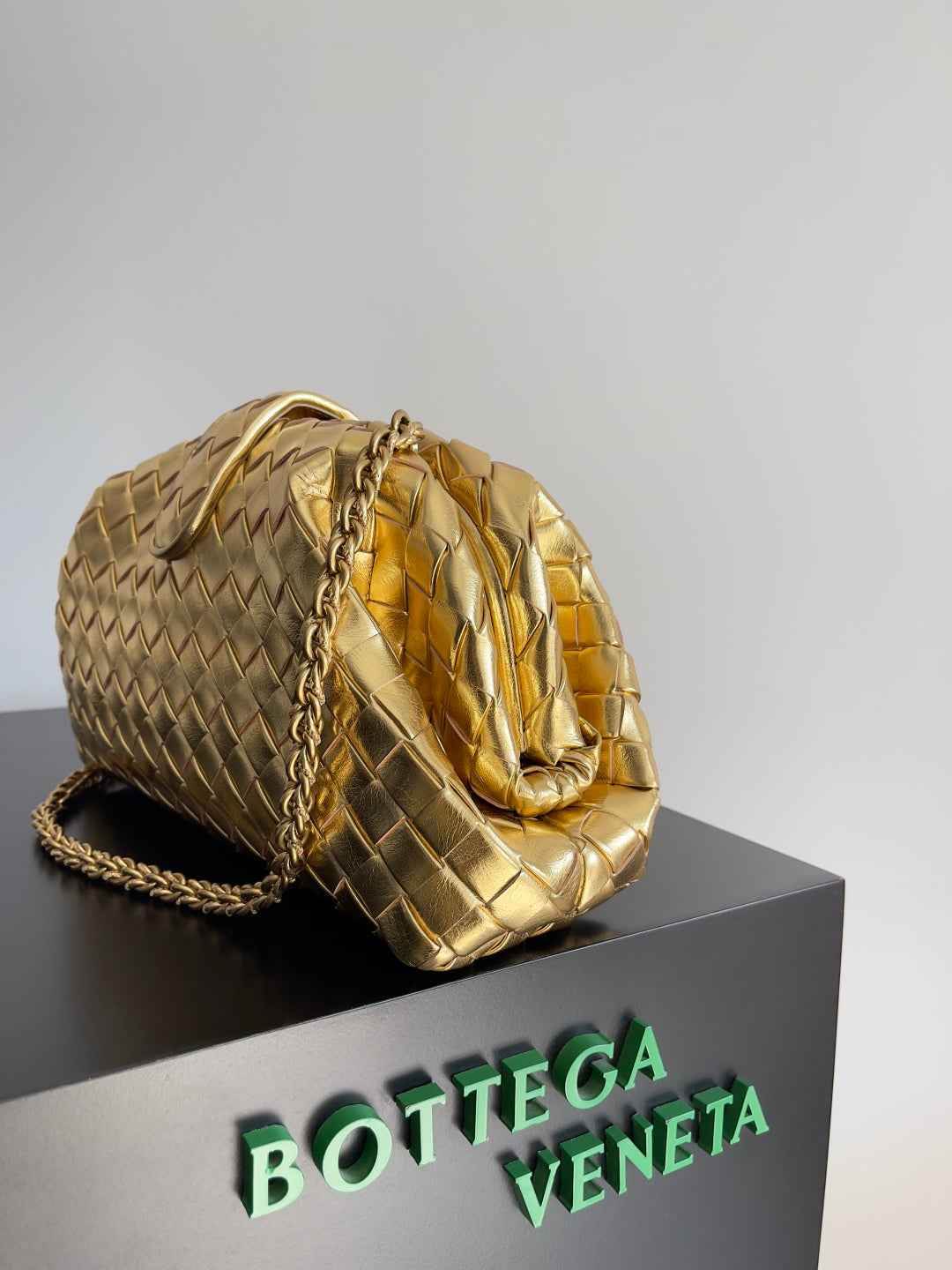 Bottega Veneta Teen Lauren 1980 With Chain 785807 Lambskin Gold
