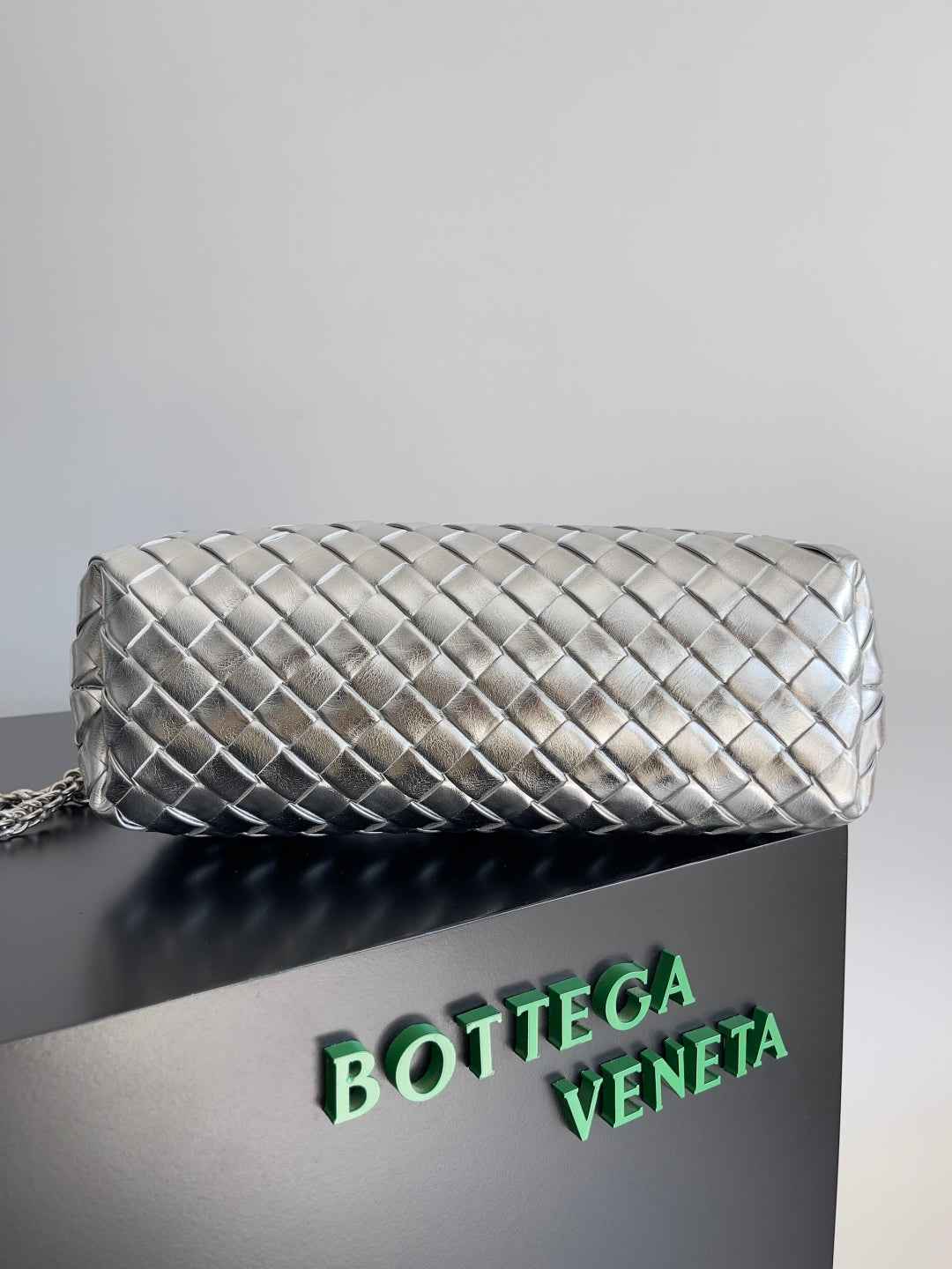 Bottega Veneta Teen Lauren 1980 With Chain 785807 Lambskin Silver