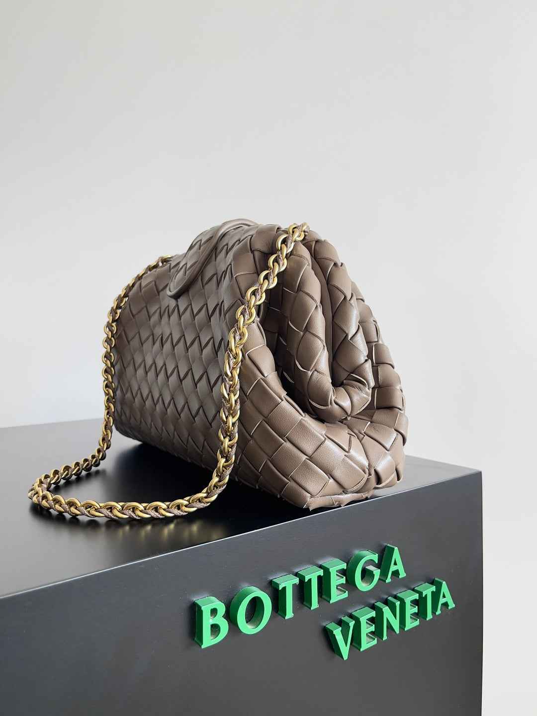 Bottega Veneta Teen Lauren 1980 With Chain 785807 Lambskin Khaki