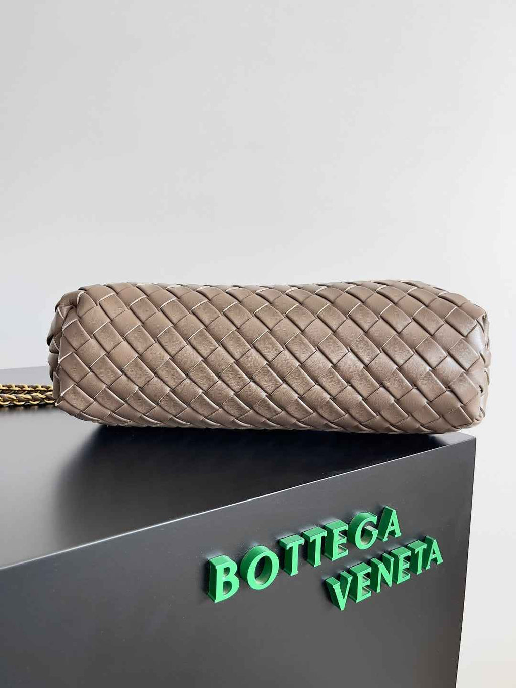 Bottega Veneta Teen Lauren 1980 With Chain 785807 Lambskin Khaki