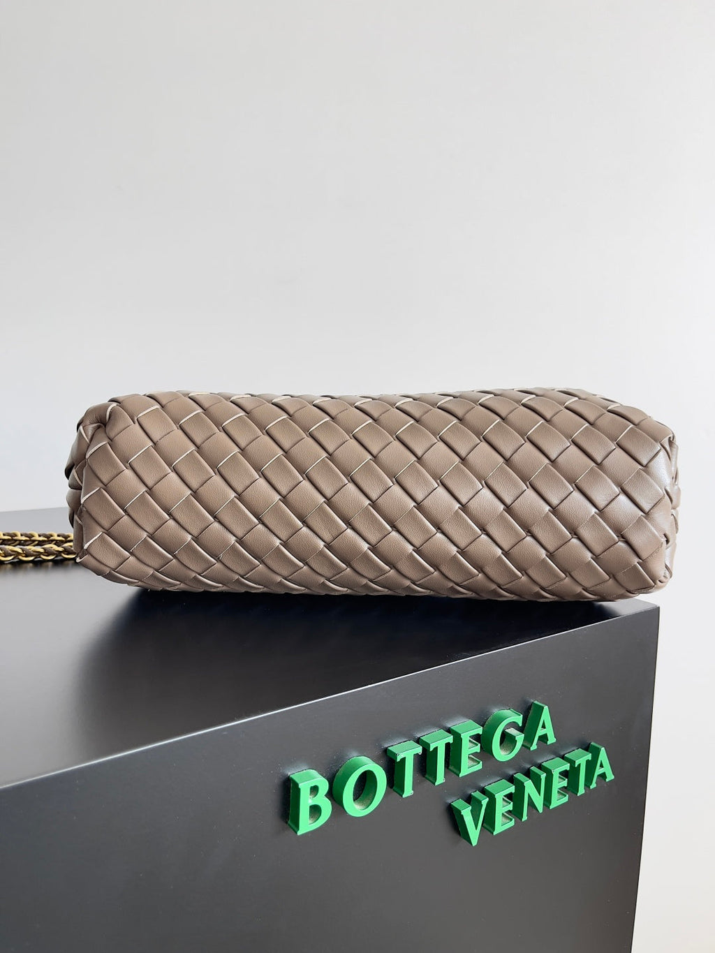 Bottega Veneta Teen Lauren 1980 With Chain 785807 Lambskin Khaki