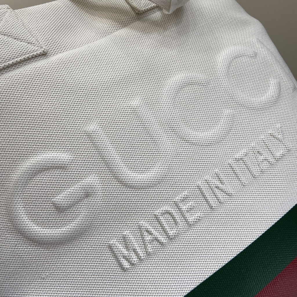 Gucci canvas tote bag with embossed detail 779510 in natural canvas