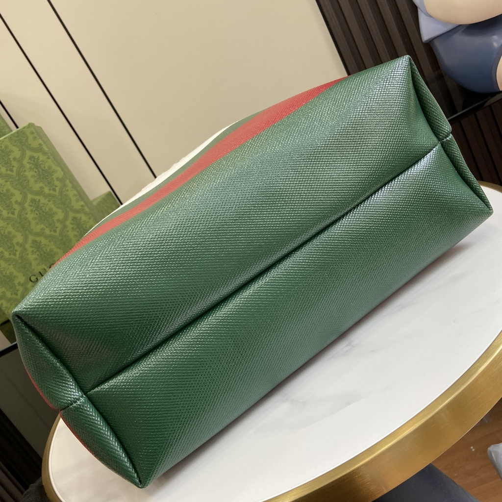 Gucci canvas tote bag with embossed 782741 natural canvas