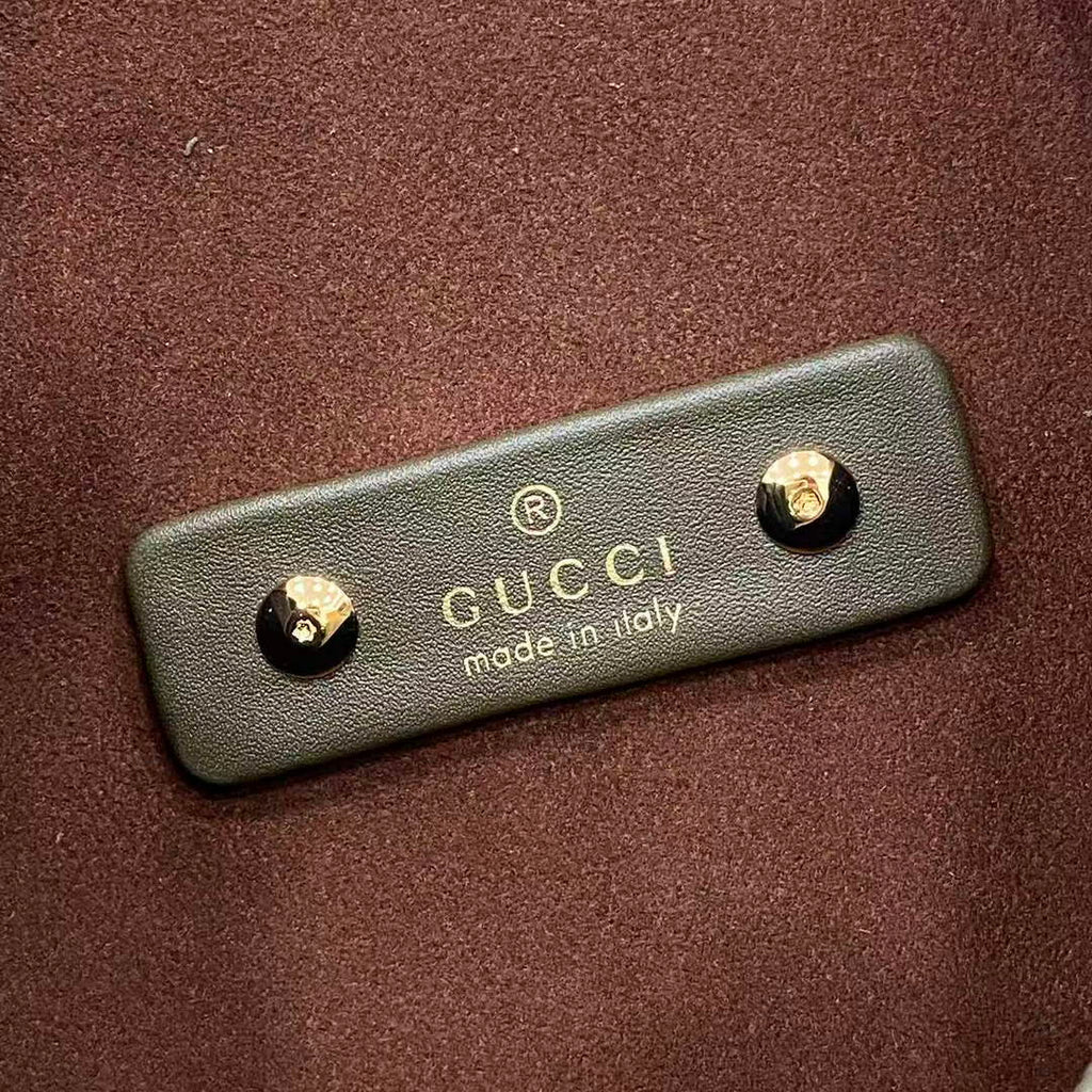 Gucci Softbit medium top handle bag, 837467 in green suede