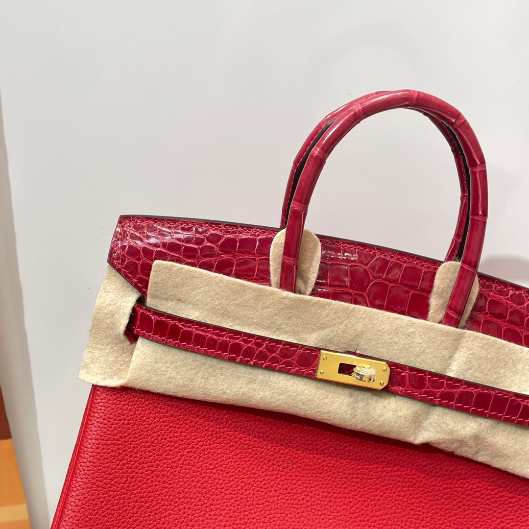 Hermès Birkin Bag Red Crocodile Togo Gold Hardware H8631