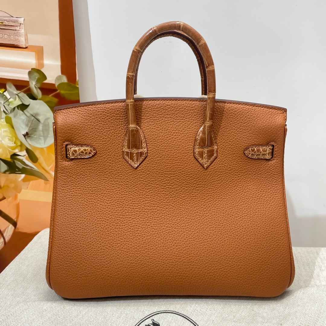 Hermès Birkin Bag Tan Crocodile Togo Gold Hardware H8635
