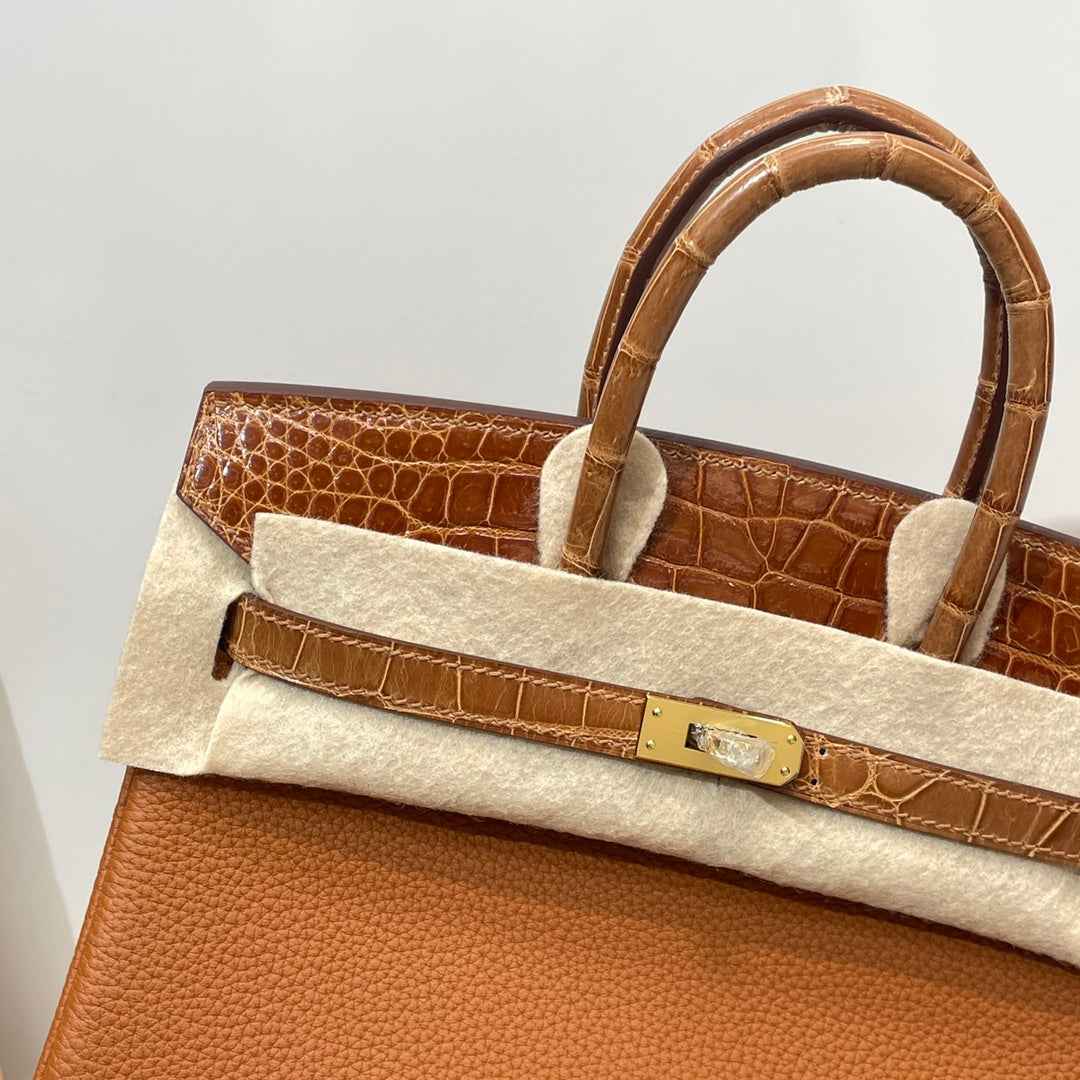 Hermès Birkin Bag Tan Crocodile Togo Gold Hardware H8635