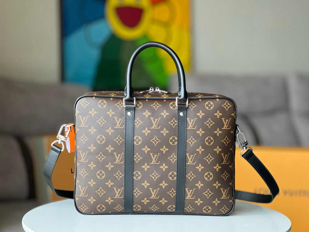 Louis Vuitton Porte-Documents Voyage PM M46457 Monogram - Default Title - View 2