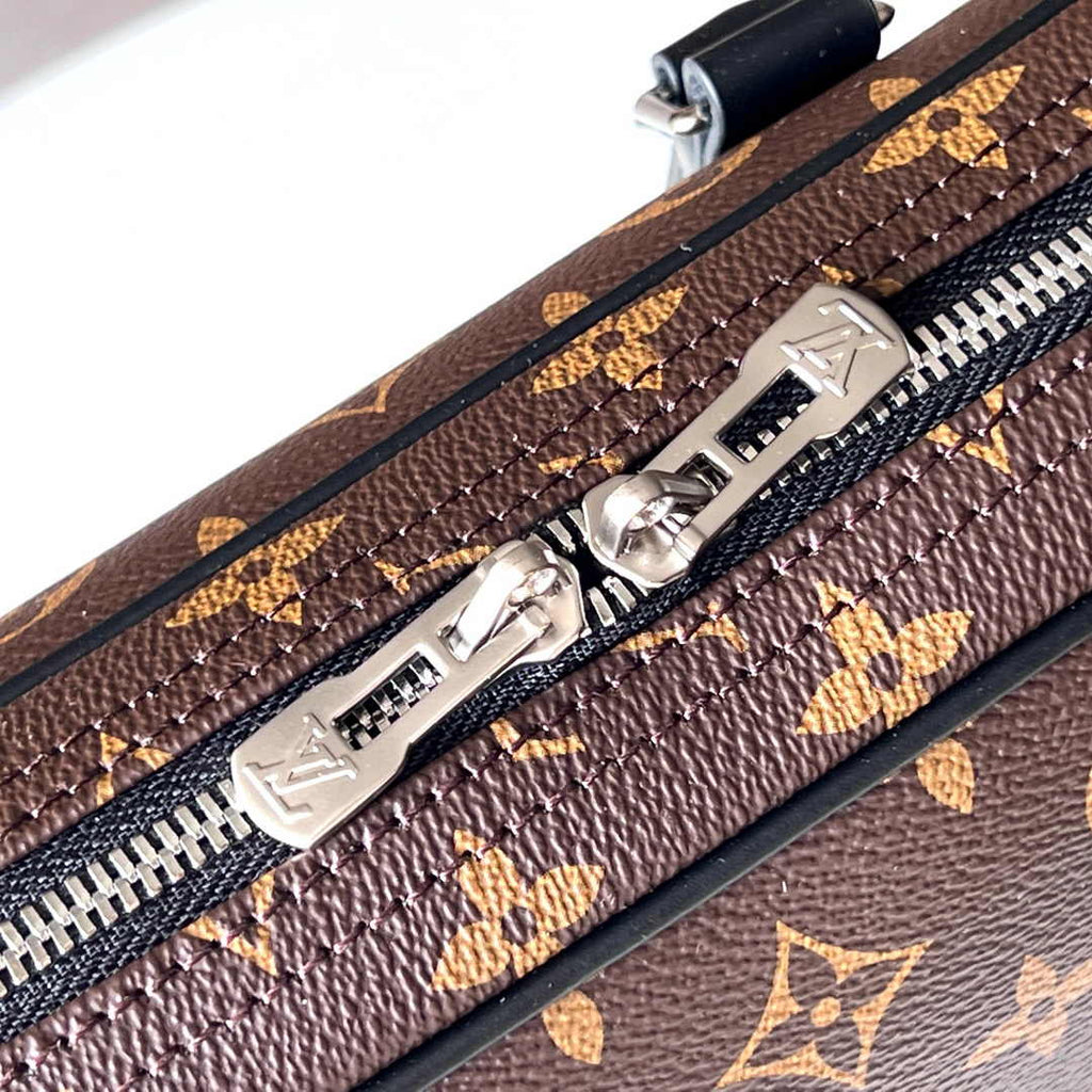 Louis Vuitton Porte-Documents Voyage PM M46457 Monogram - Default Title - View 6
