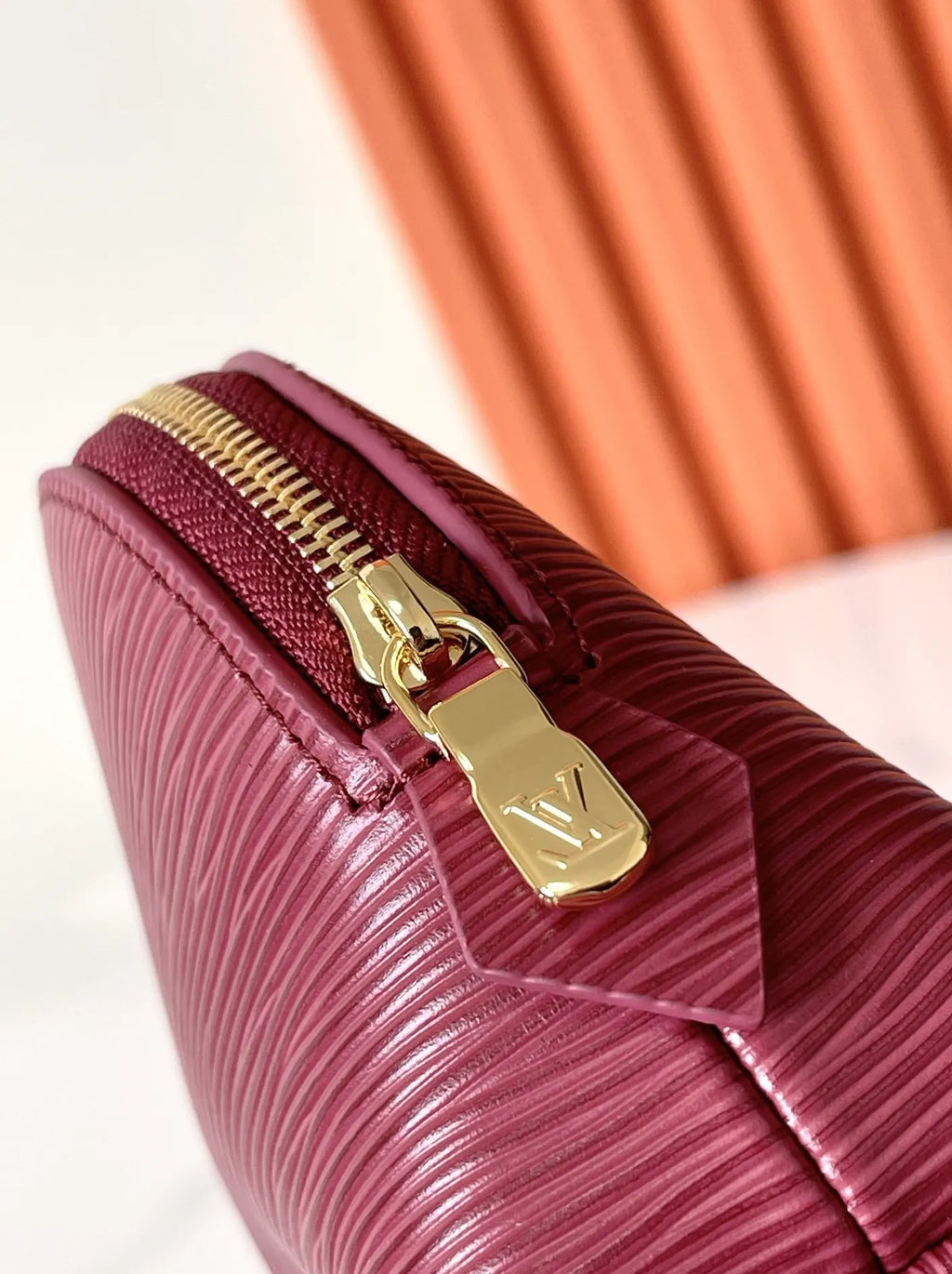 Louis Vuitton Pochette Cosmétique PM Bag M15201