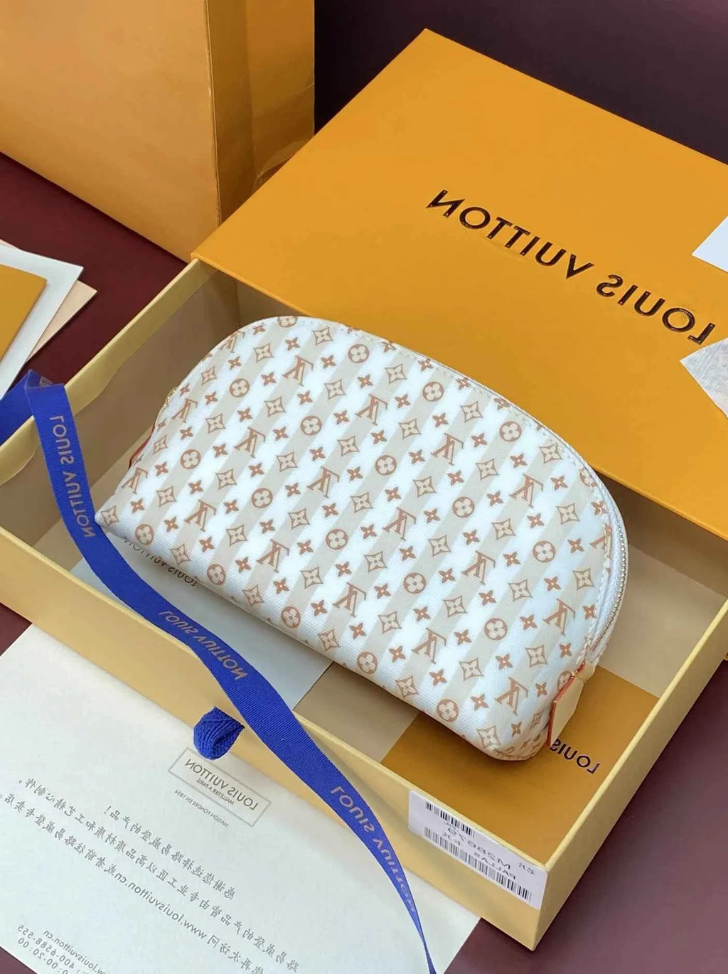 Louis Vuitton Pochette Cosmétique PM Bag M28679
