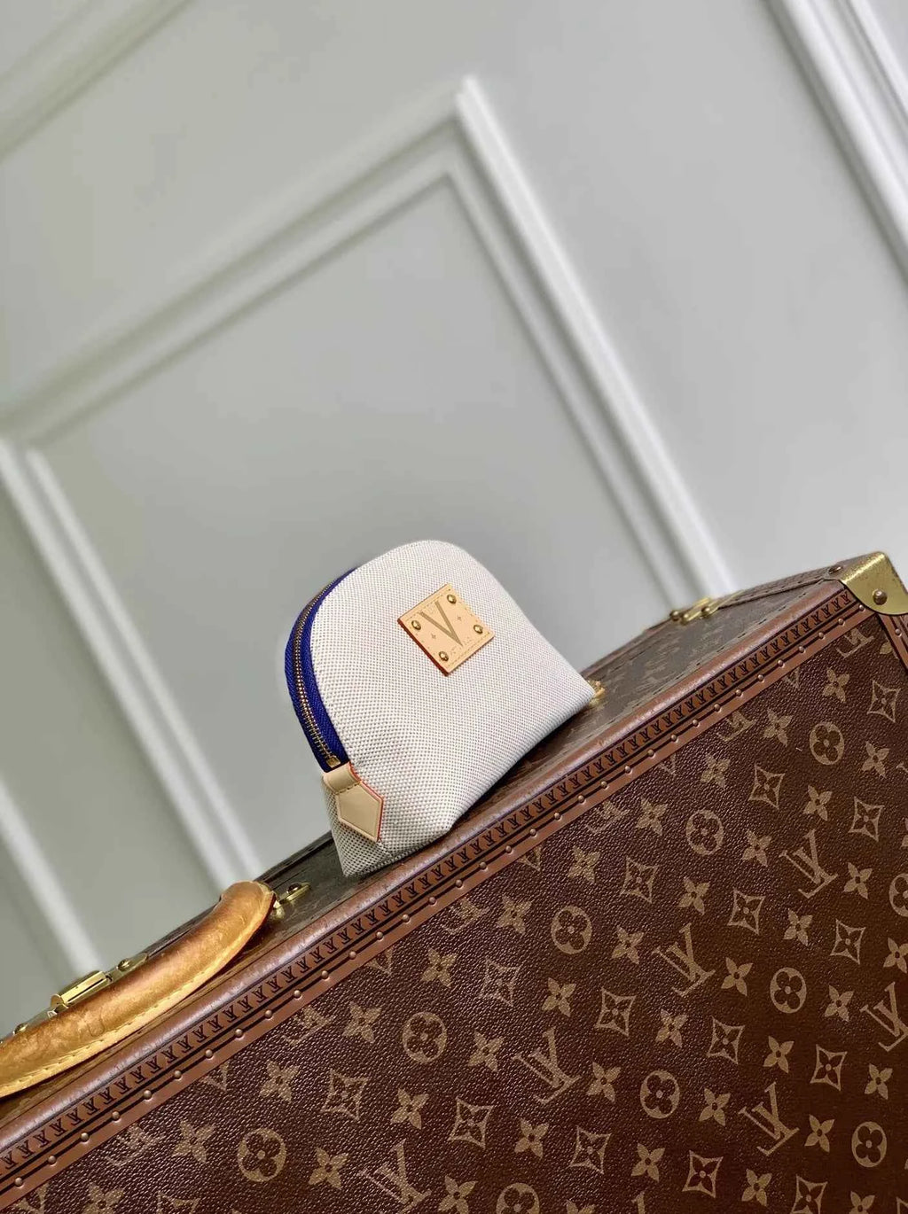 Louis Vuitton Pochette Cosmétique PM Bag - M29529 Blue