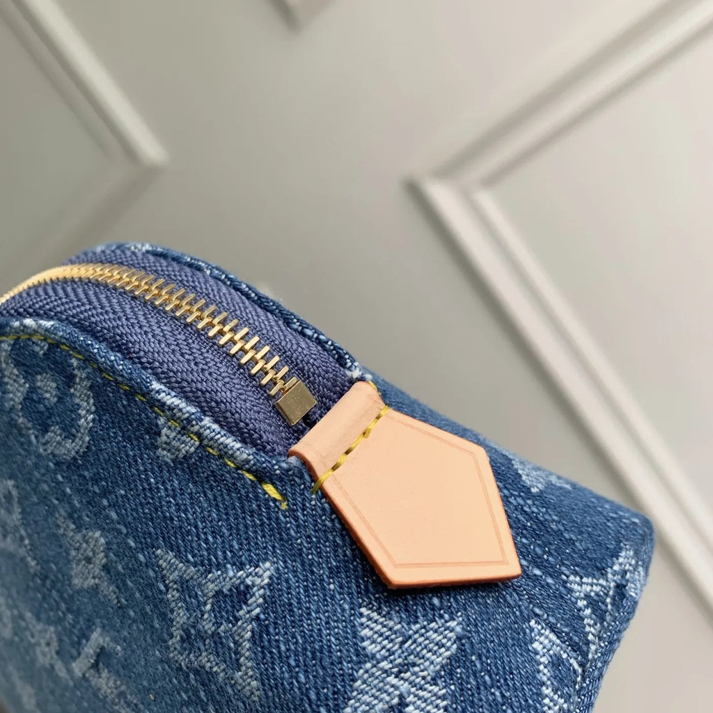 Louis Vuitton Pochette Cosmétique PM Bag - M28050 Blue