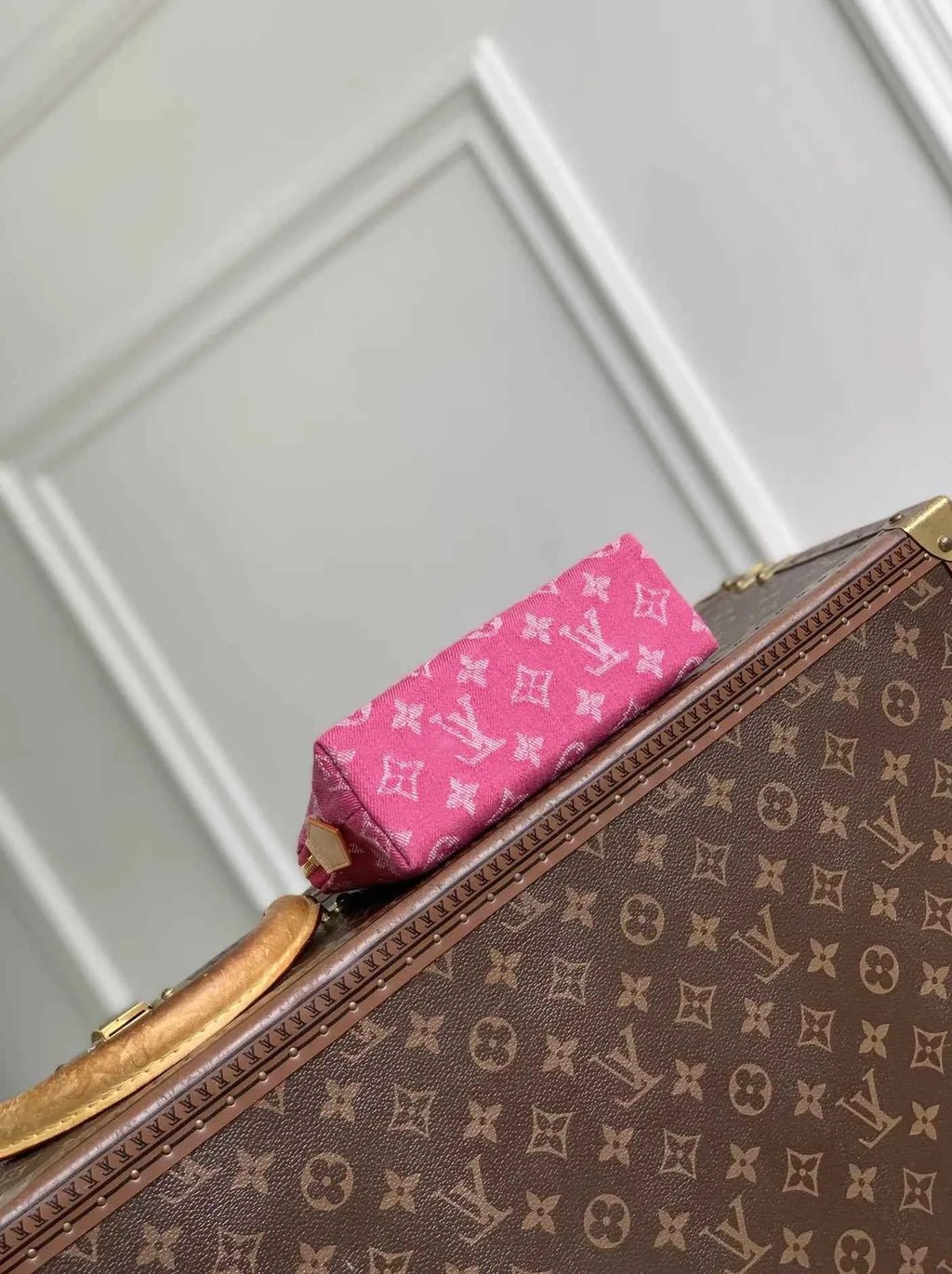 Louis Vuitton Pochette Cosmétique PM Bag M28050