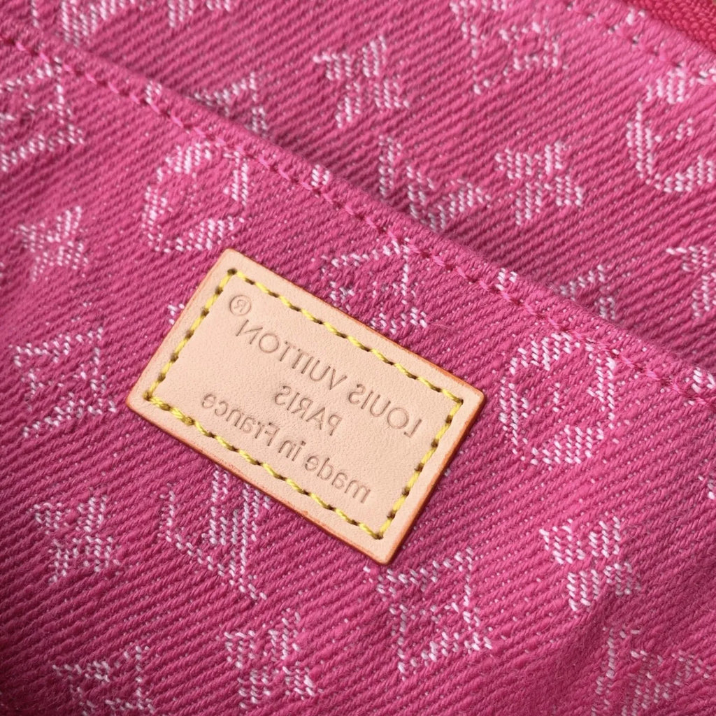Louis Vuitton Pochette Cosmétique PM Bag M28050