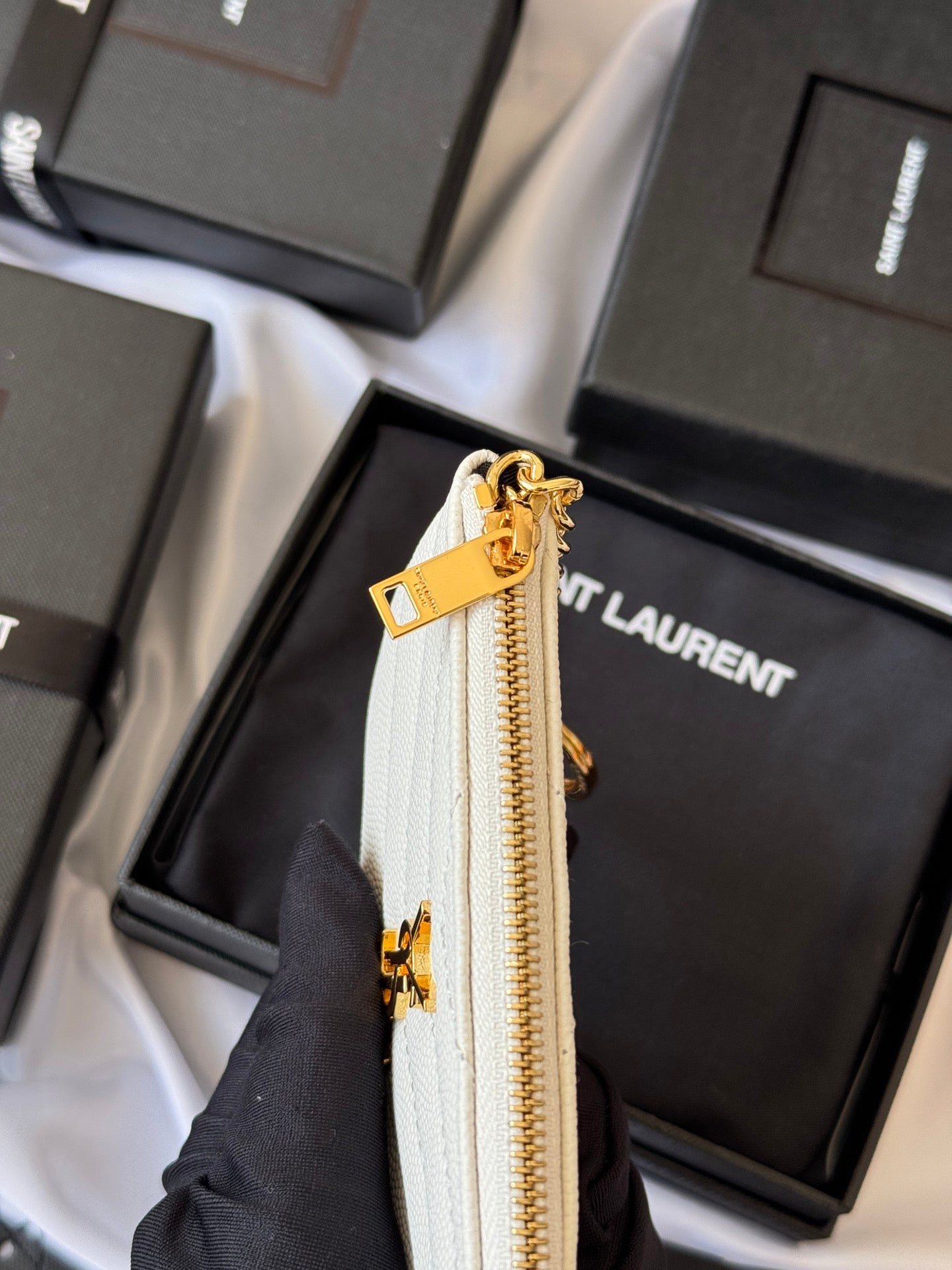 YSL cassandre matelassé key pouch IN Calfskin Leather 438386 White