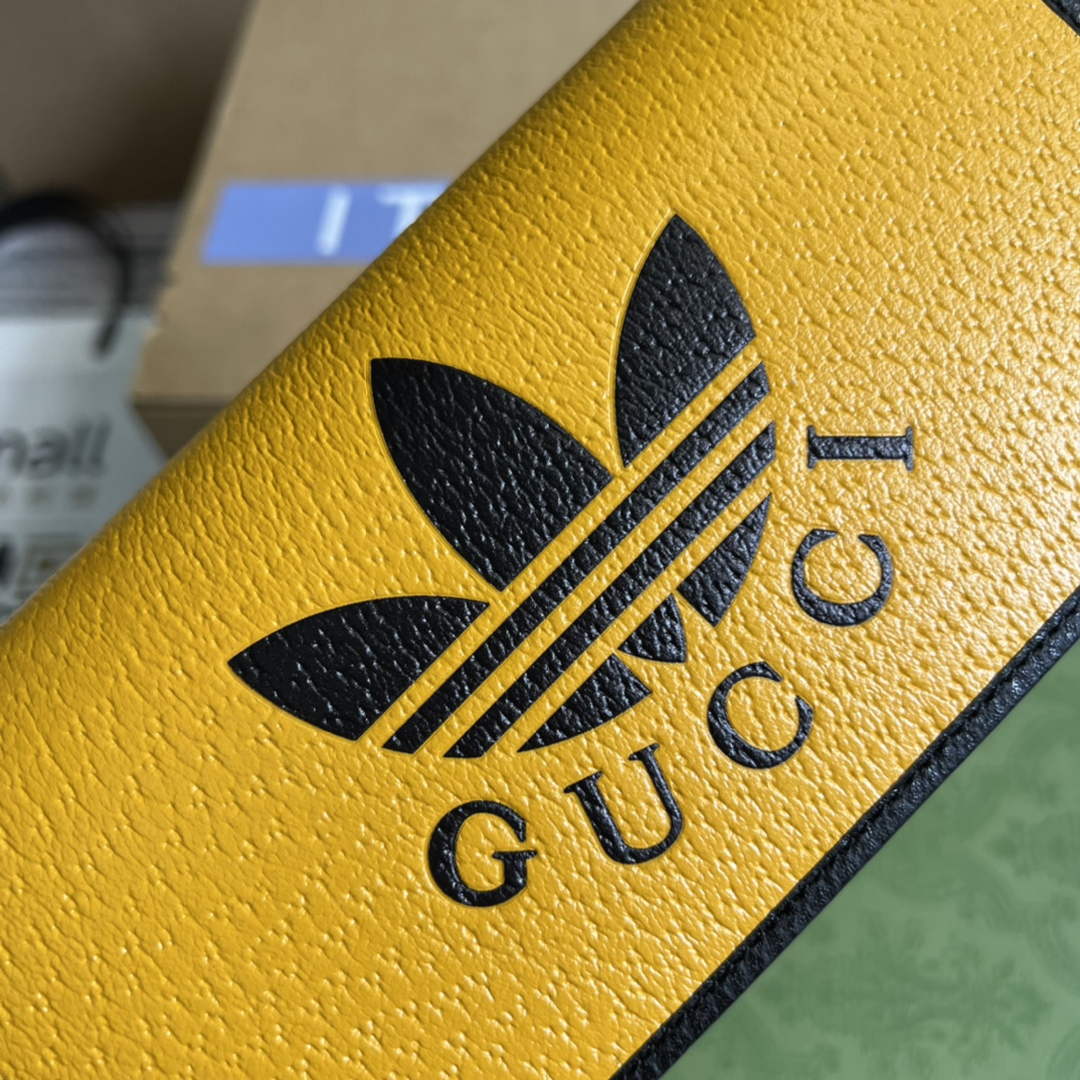 adidas x Gucci ‎621892 wallet with chain Off-black and yellow leather