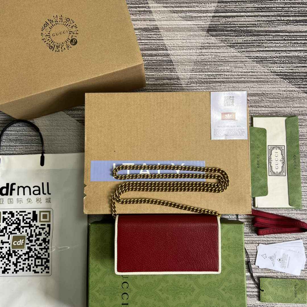 adidas x Gucci ‎621892 wallet with chain Off-white and red leather