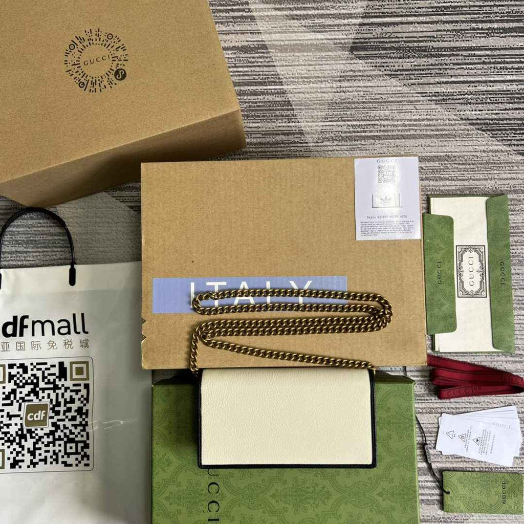 adidas x Gucci ‎621892 wallet with chain Off-white and black leather