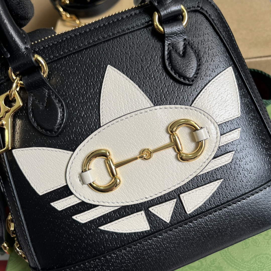 adidas x Gucci 677212 Horsebit 1955 mini bag Black and white leather