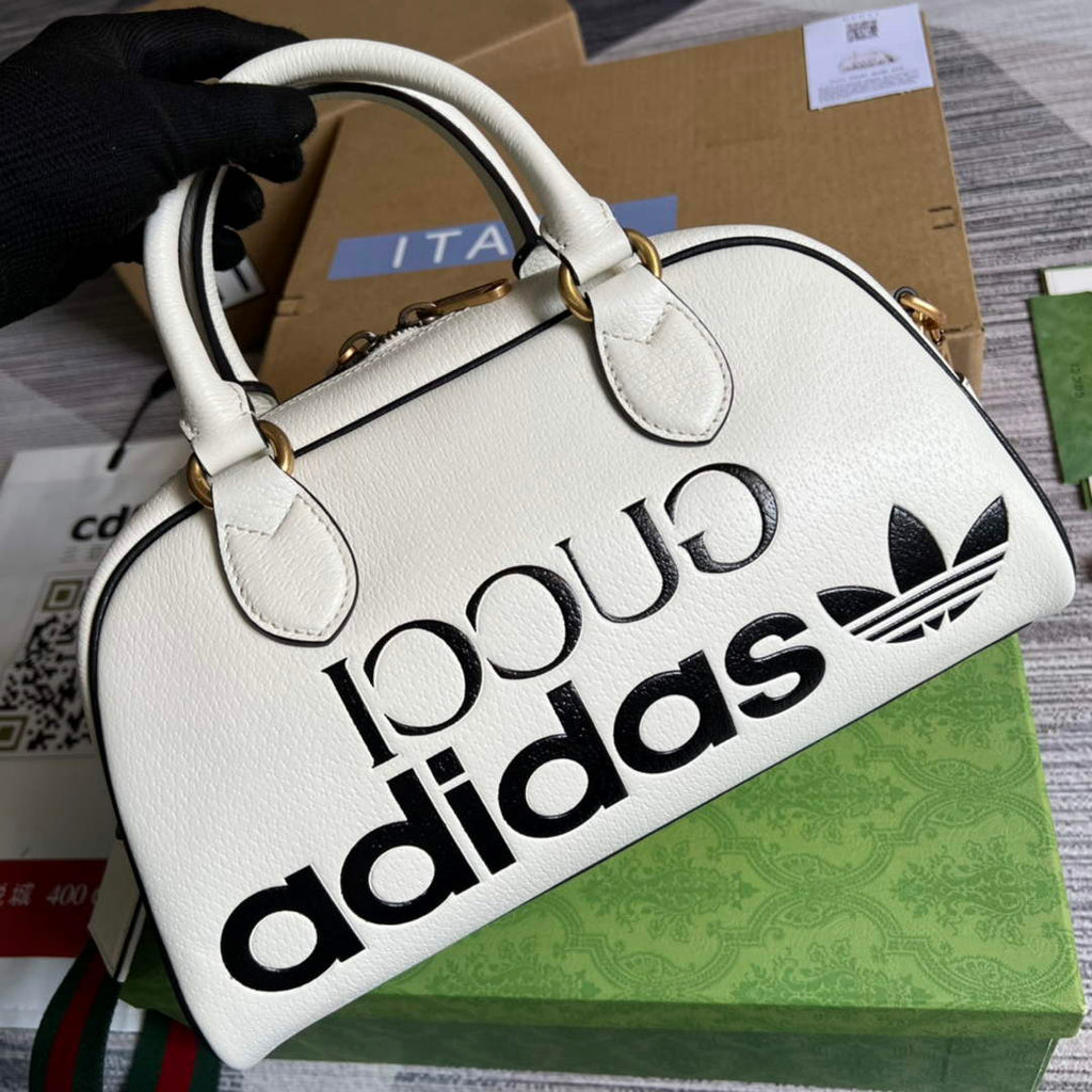 adidas x Gucci 702397 mini duffle bag White