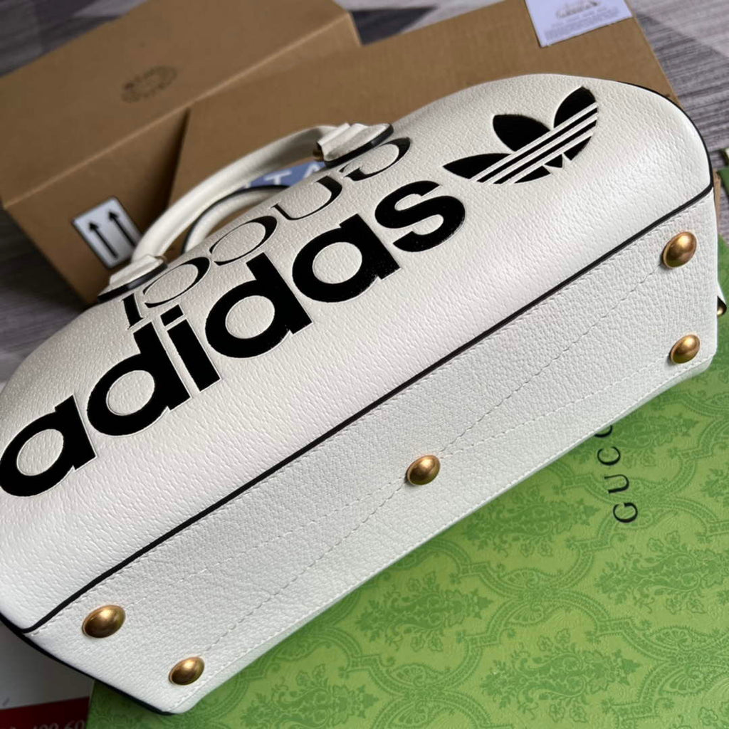 adidas x Gucci 702397 mini duffle bag White