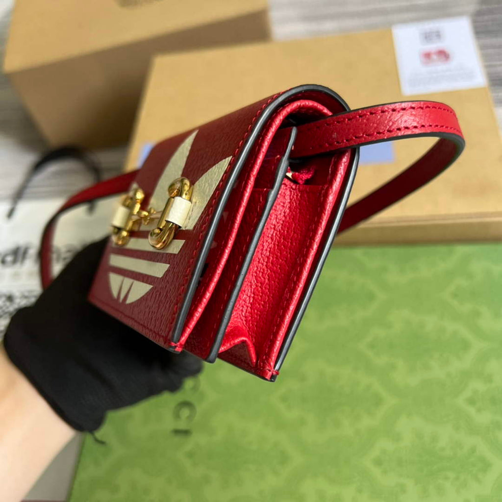 adidas x Gucci card case with Horsebit 702248 Off-white and red leather