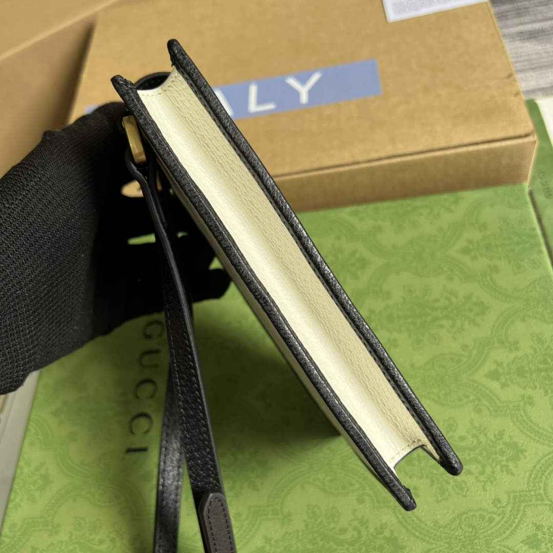 adidas x Gucci phone case 702203 Off-white and black leather