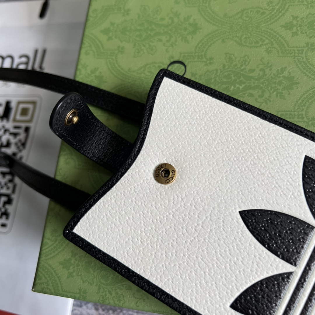 adidas x Gucci phone case 702203 Off-white and black leather