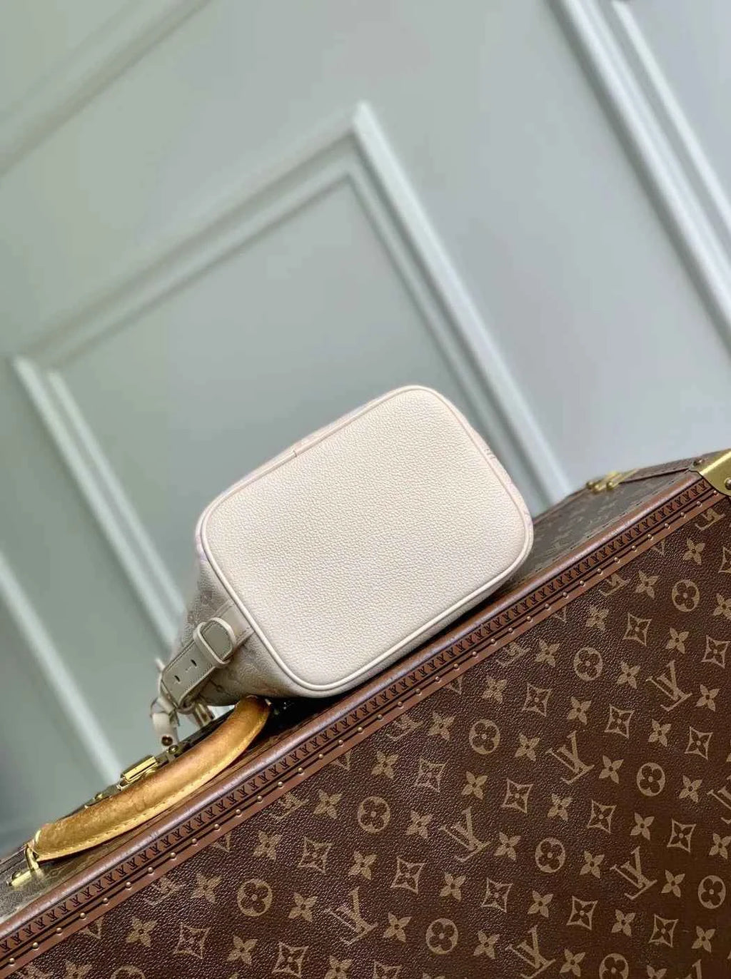 Louis Vuitton All In BB, M25673 Dream Cream