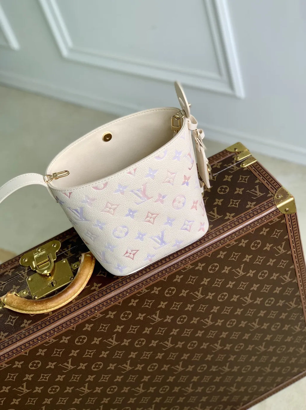 Louis Vuitton All In BB, M25673 Dream Cream