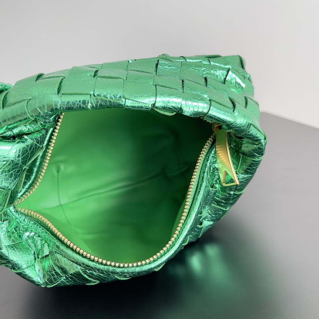 Bottega Veneta 651876 Mini Jodie top handle bag Lambskin Green