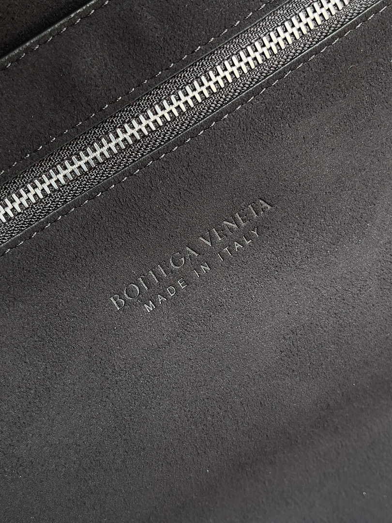 Bottega Veneta Arco Briefcase 680120 Intreccio leather Black