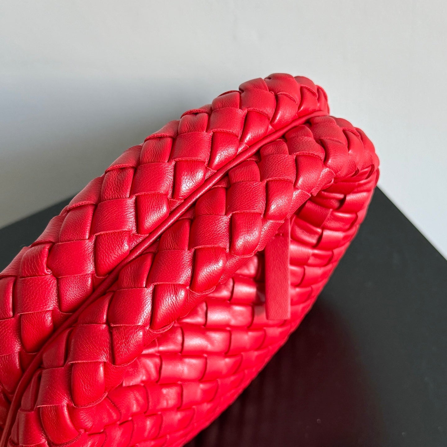 Bottega Veneta Baby Veneta 867031 in Red