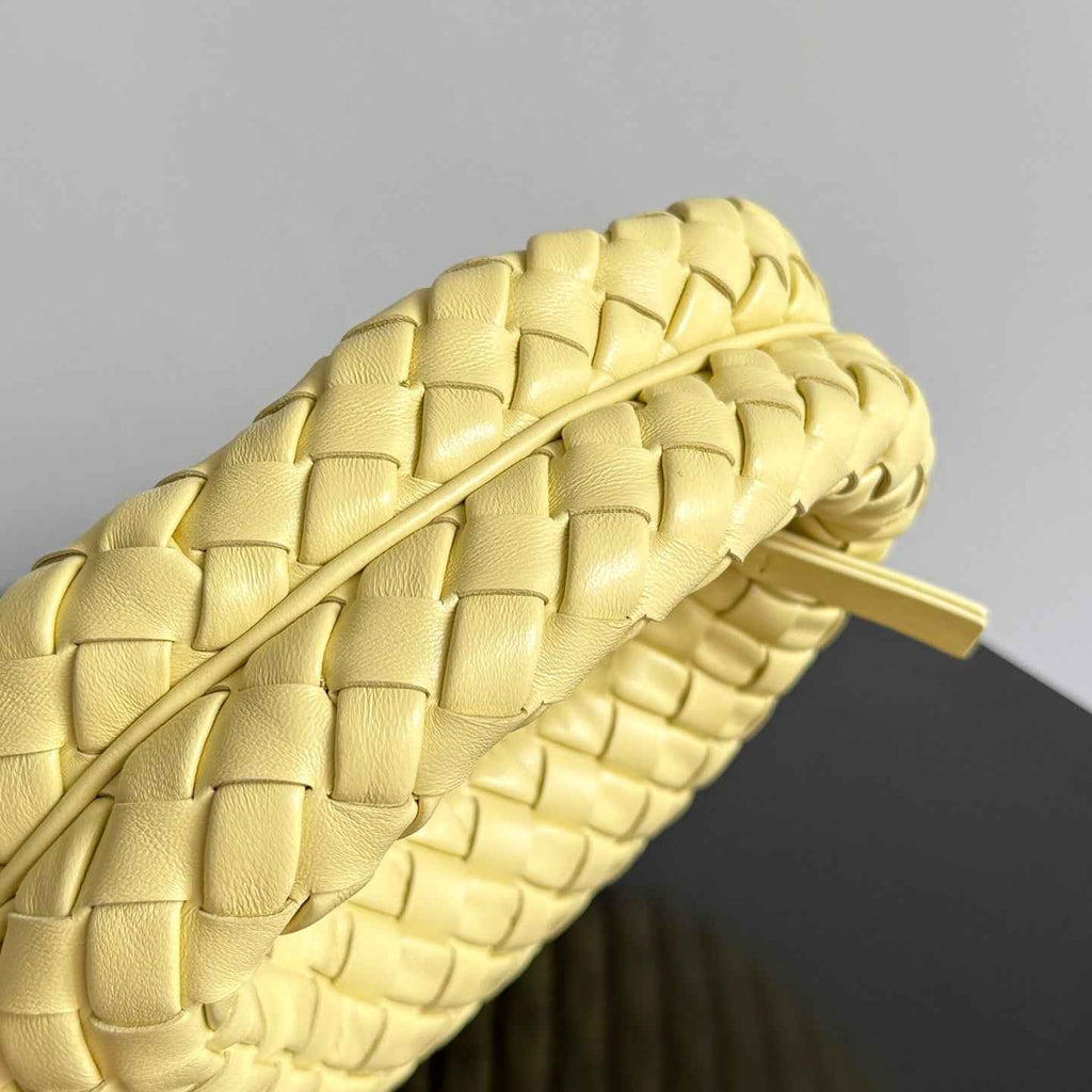 Bottega Veneta Baby Veneta 867031 in Yellow