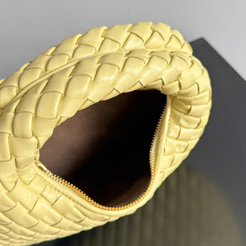 Bottega Veneta Baby Veneta 867031 in Yellow