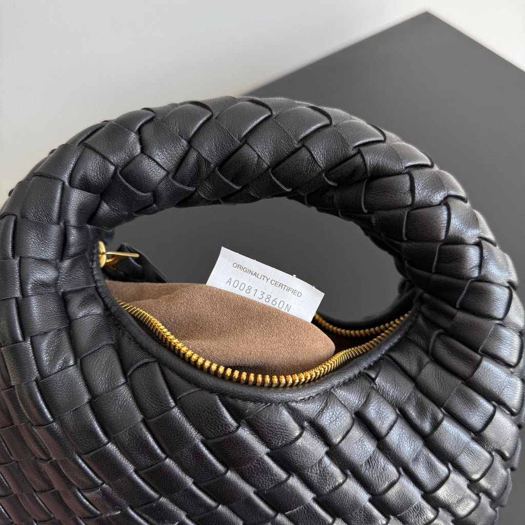 Bottega Veneta Baby Veneta 867031 in Black