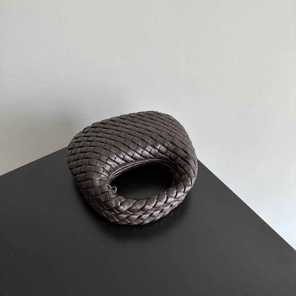 Bottega Veneta Baby Veneta 867031 in Coffee