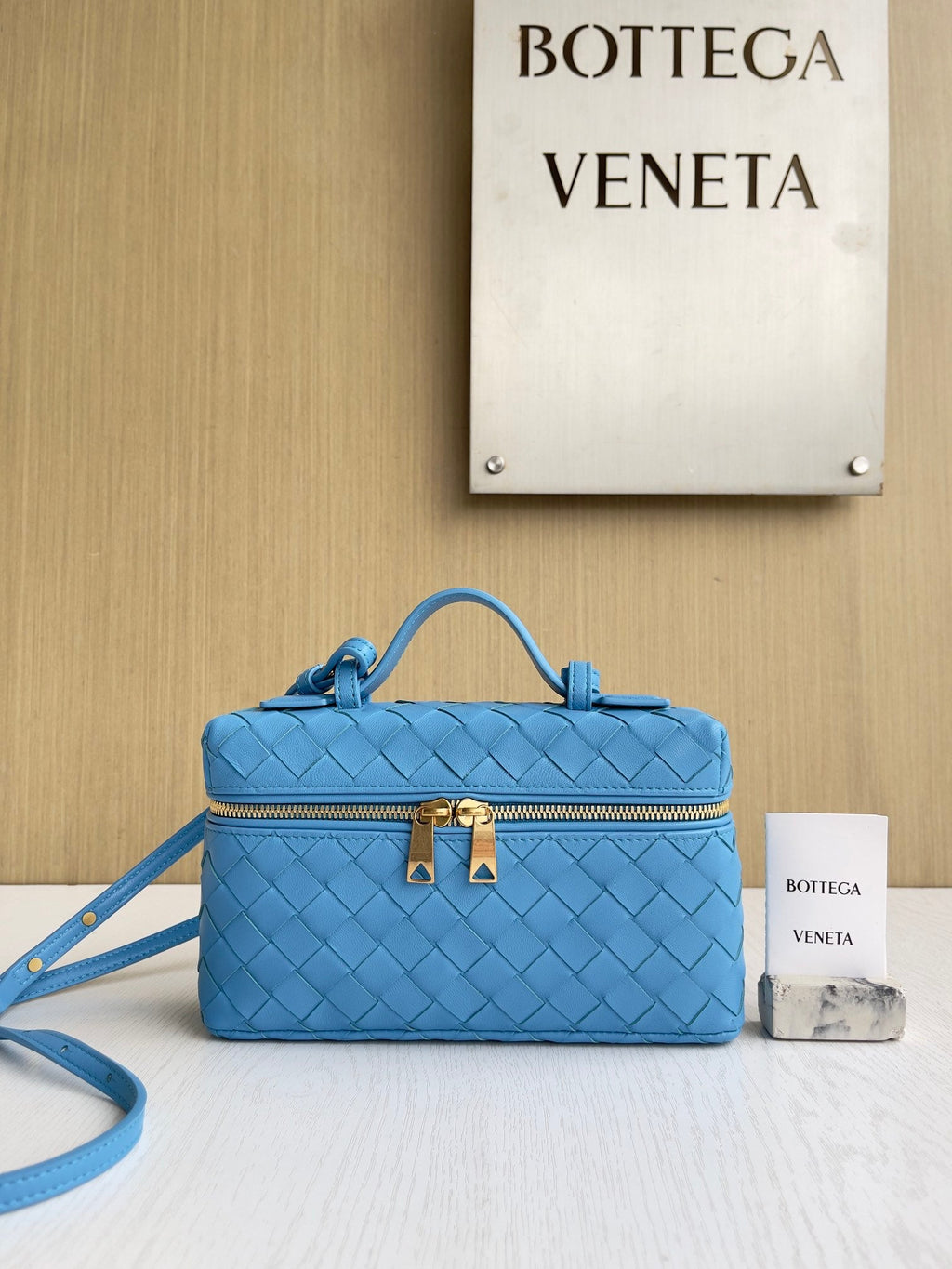 Bottega Veneta Bang Bang Vanity Case 789109 Blue