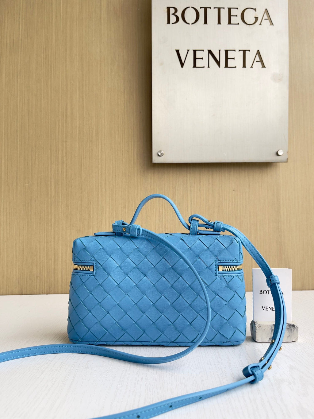 Bottega Veneta Bang Bang Vanity Case 789109 Blue