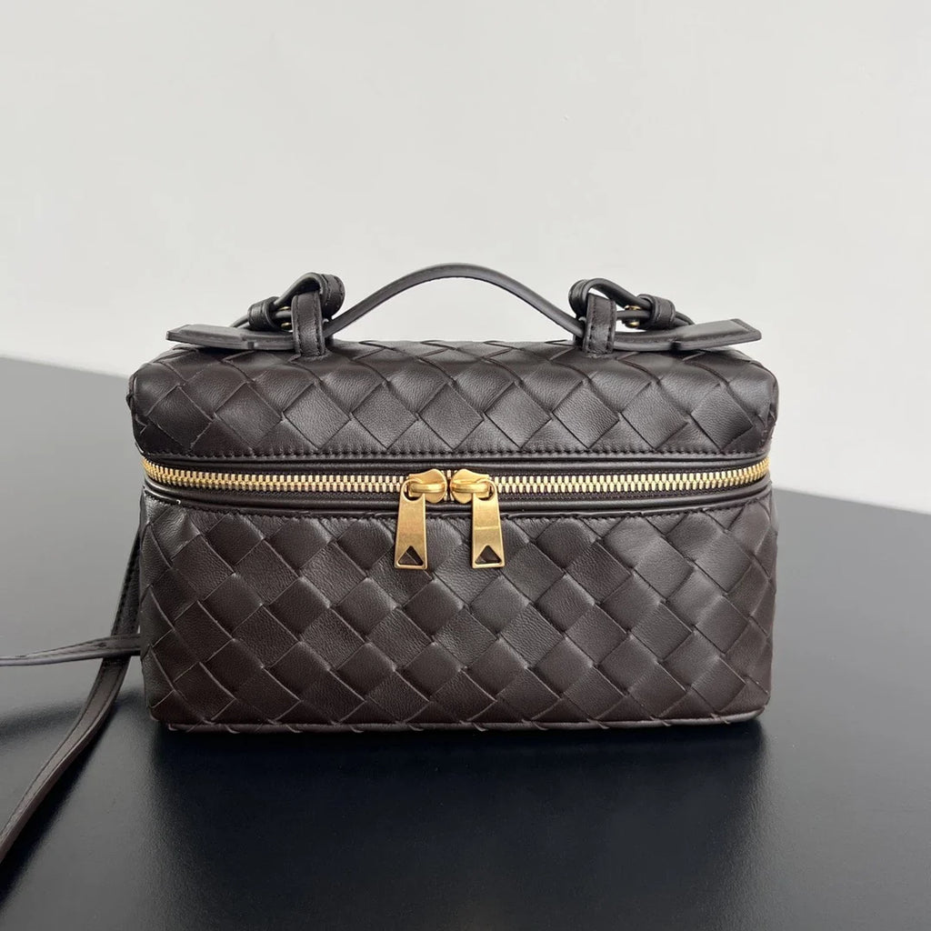 Bottega Veneta Bang Bang Vanity Case 789109 Calfskin coffee