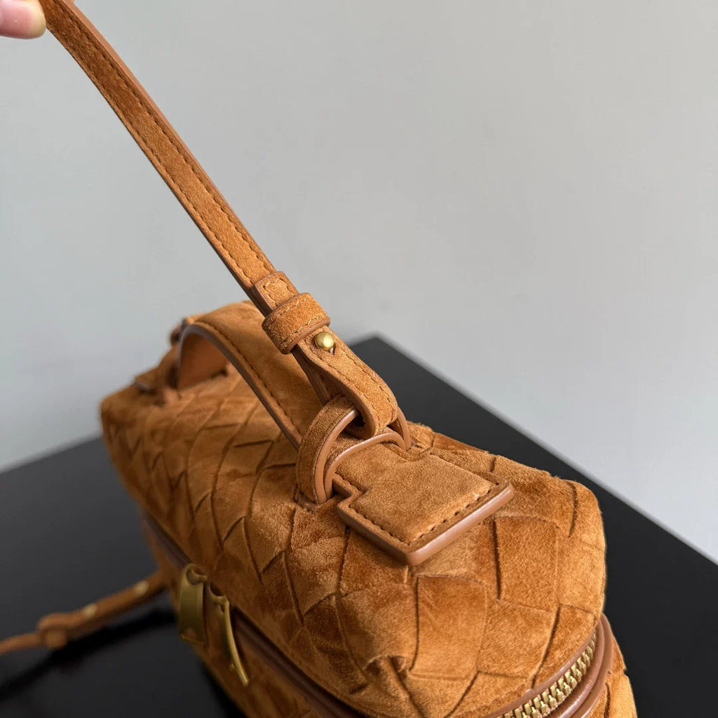Bottega Veneta Bang Bang Vanity Case 789109 Suede brown